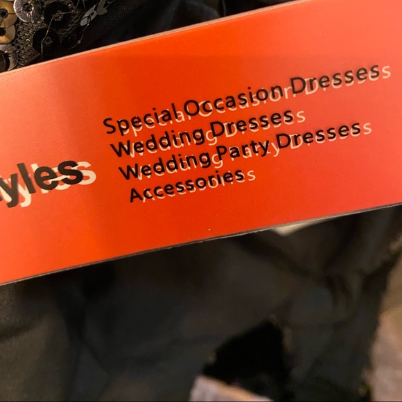 Black, Sequence plus size - Picture 4 of 11